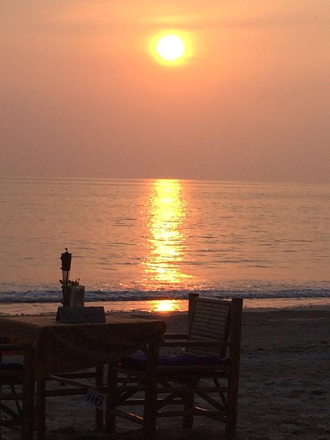 AT Bangsak Resort Khao Lak Exterior foto