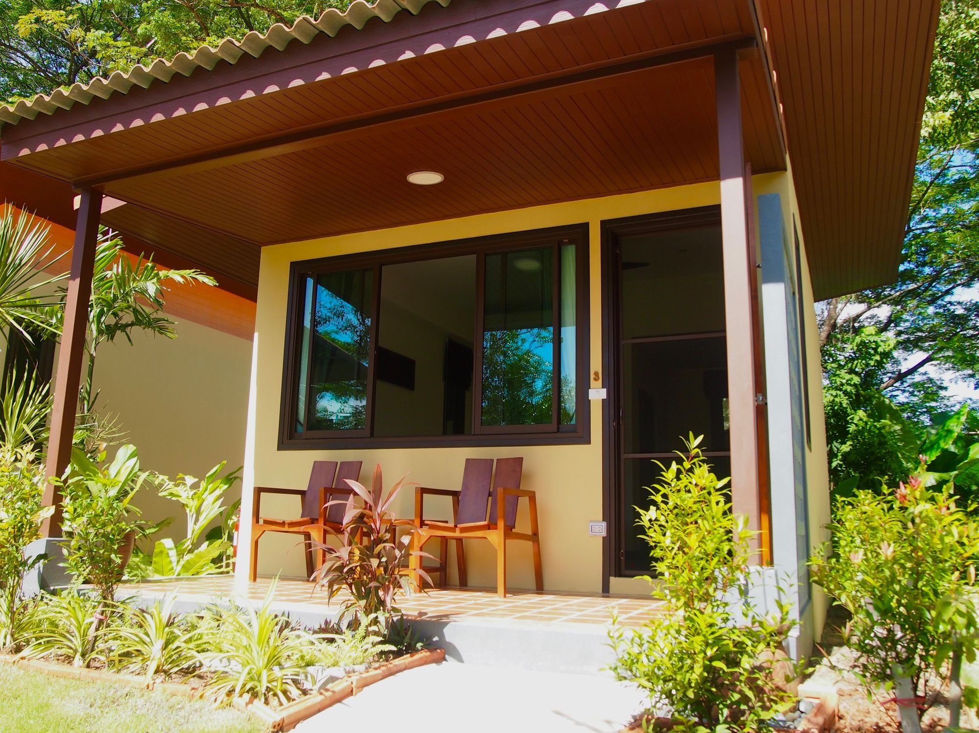 AT Bangsak Resort Khao Lak Exterior foto