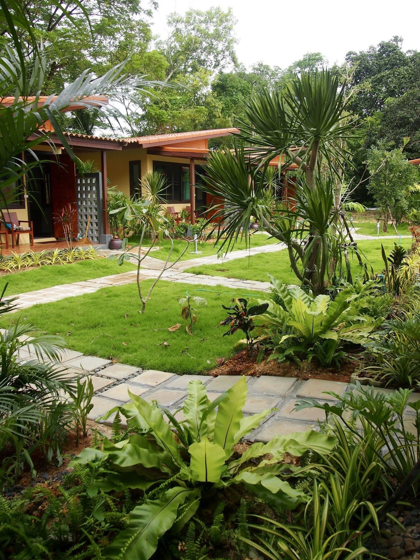 AT Bangsak Resort Khao Lak Exterior foto